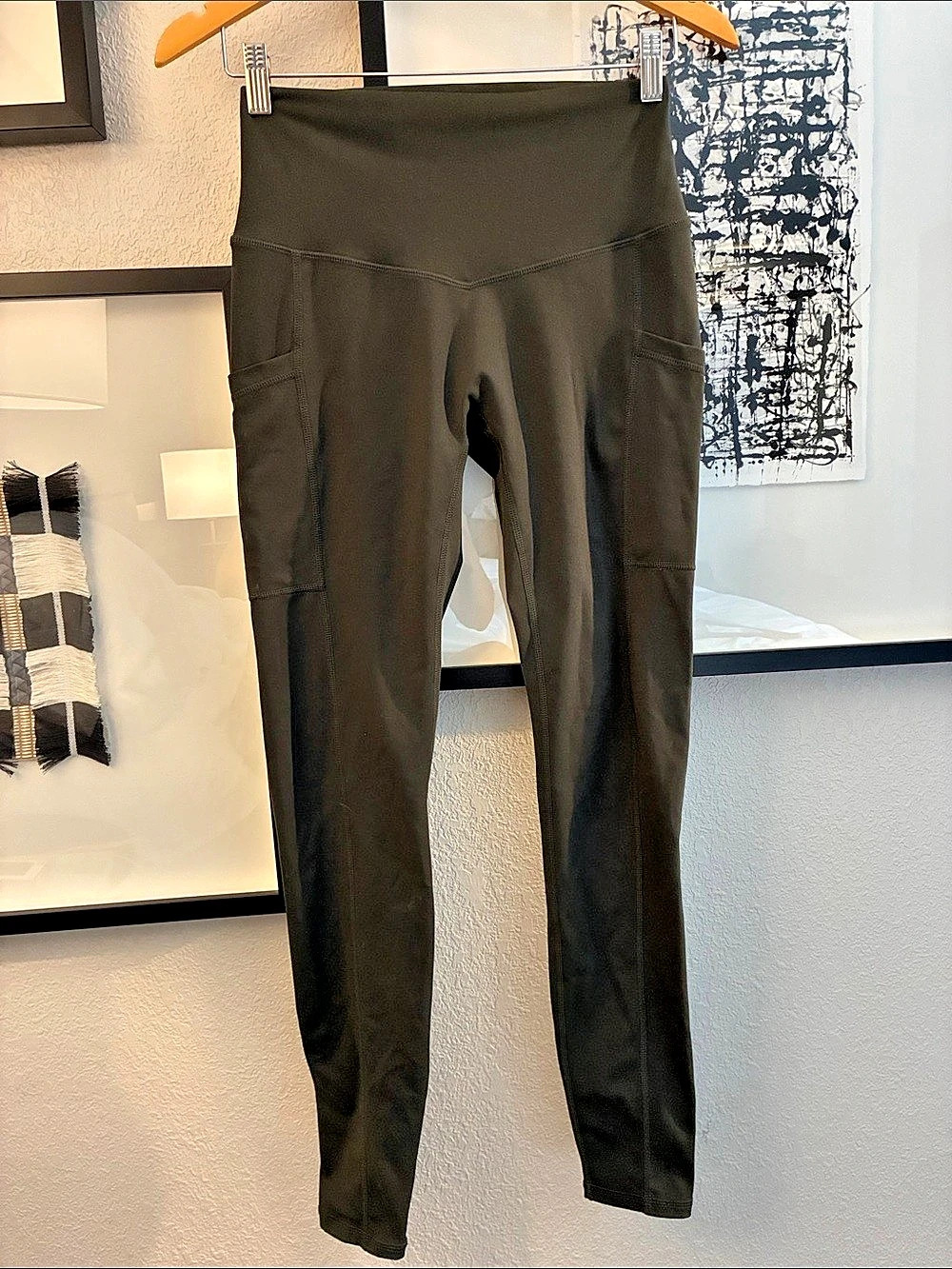 Popflex Olive Green Athletic Leggings Size Medium Like New